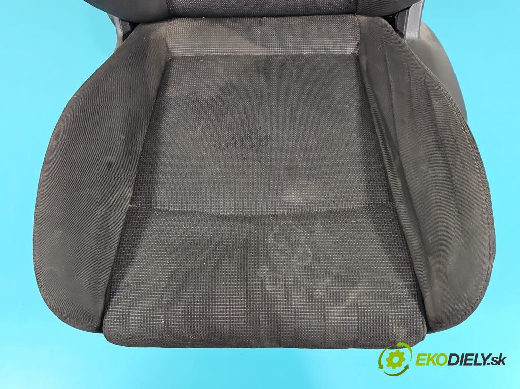 Ford S-max 1.8 TDCi 125 HP manual 92 kW 1753 cm3 5- Sedačka ľavý  (Sedačky, sedadlá)