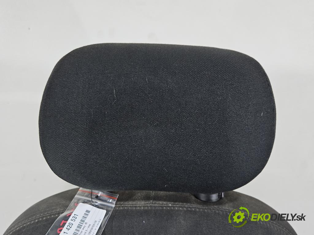 Ford S-max 1.8 TDCi 125 HP manual 92 kW 1753 cm3 5- Sedačka ľavý  (Sedačky, sedadlá)