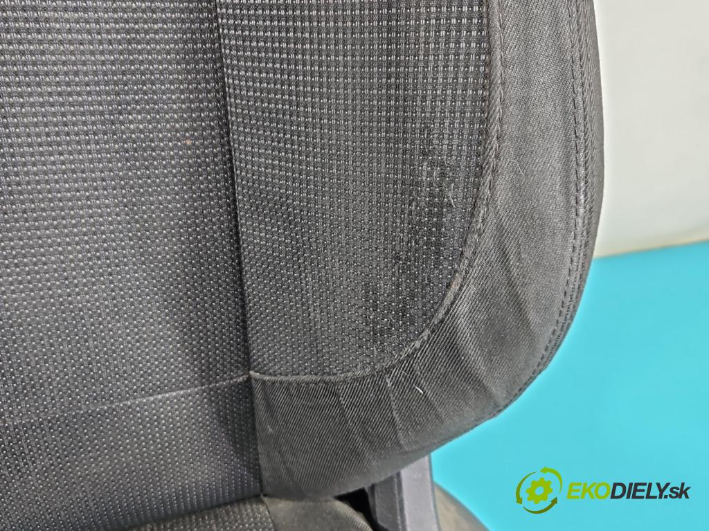 Ford S-max 1.8 TDCi 125 HP manual 92 kW 1753 cm3 5- Sedačka ľavý  (Sedačky, sedadlá)