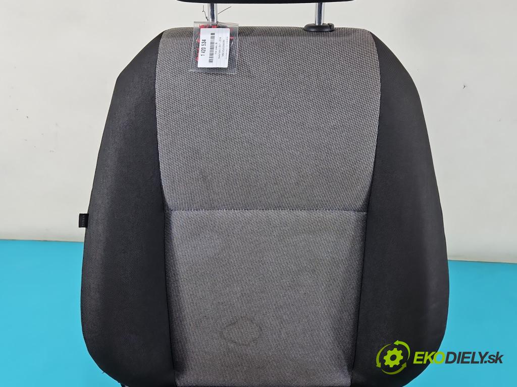 Skoda Fabia II 2007-2014 1.6 tdi 75 HP manual 55 kW 1598 cm3 5- Sedačka pravý  (Sedačky, sedadlá)