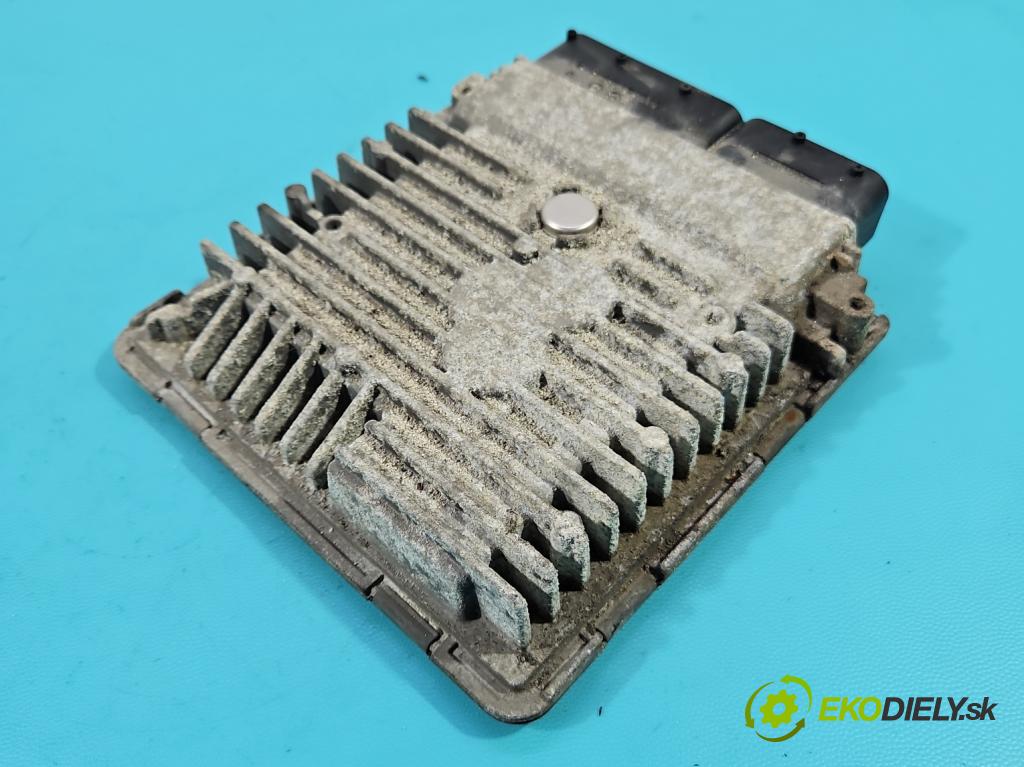 Skoda Octavia II 2004-2013 1.6 tdi 105 HP manual 77 kW 1598 cm3 5- riadiaca jednotka motora 03L906023NF
