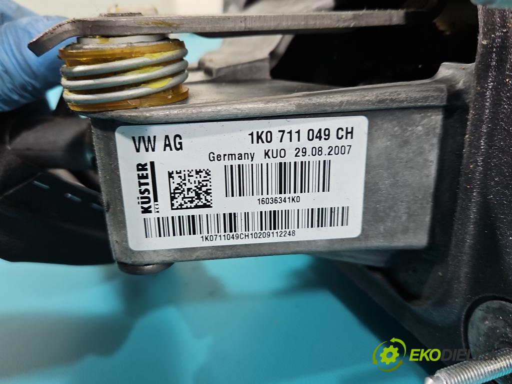 Skoda Octavia II 2004-2013 1.6 tdi 105 HP manual 77 kW 1598 cm3 5- Páka: Změny: stupeň,rýchlosť 1K0711049CH (Rýchlostná páka (kulisa))