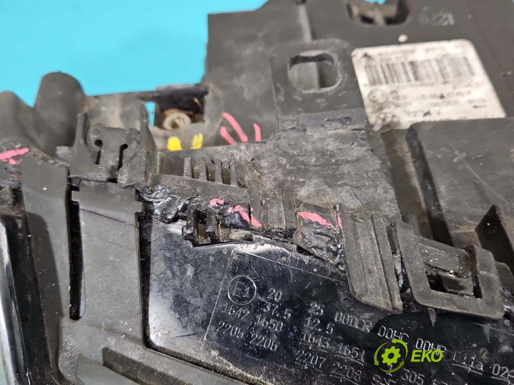 Bmw X3 E83 2003-2010 2.0d 150 HP manual 110 kW 1995 cm3 5- Reflektor: pravý 7162192 (Pravé)