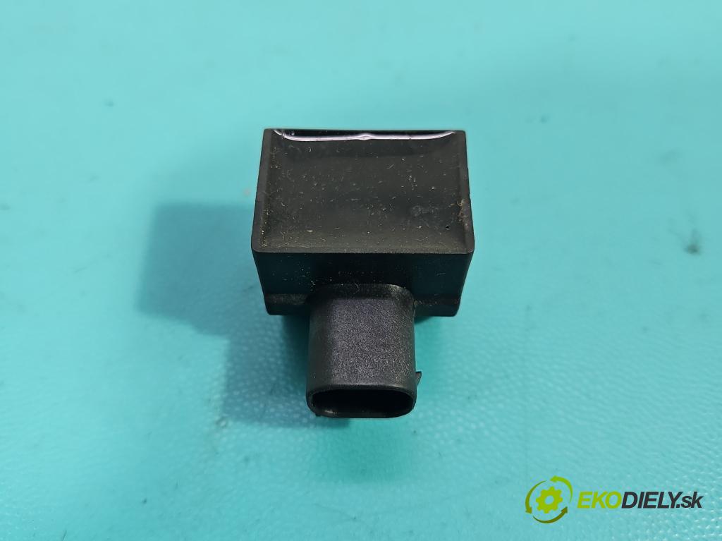 Vw Golf IV 1997-2003 1.6 16V 105 hp manual 77 kW 1598 cm3 3- snímač ESP 1J0907651A