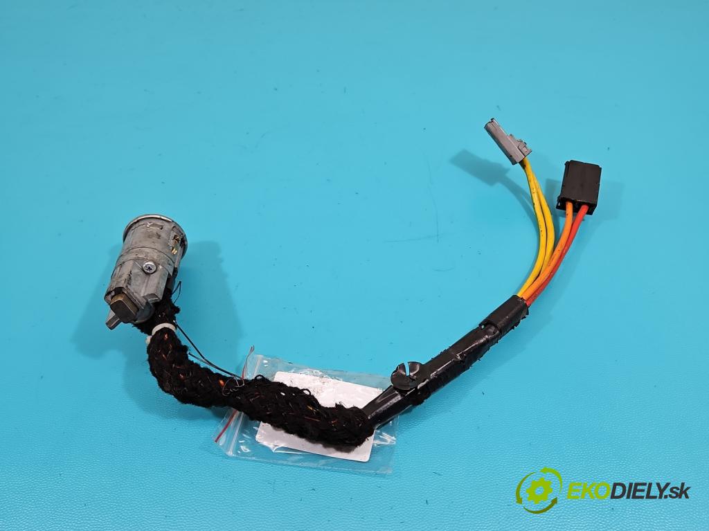 Renault Espace III 1997-2003 2.0 16V 140 HP manual 103 kW 1998 cm3 5- Spínačka  (Spínacie skrinky a kľúče)