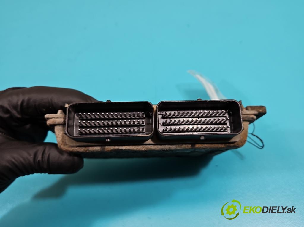 Renault Espace III 1997-2003 2.0 16V 140 HP manual 103 kW 1998 cm3 5- riadiaca jednotka motora S110030204C