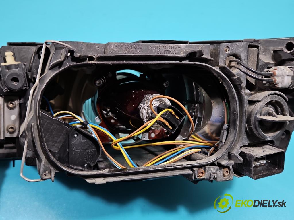 Volvo S40 II 2004-2012 2.0 hdi 136 HP manual 100 kW 1997 cm3 4- Reflektor: pravý 30698880 (Pravé)