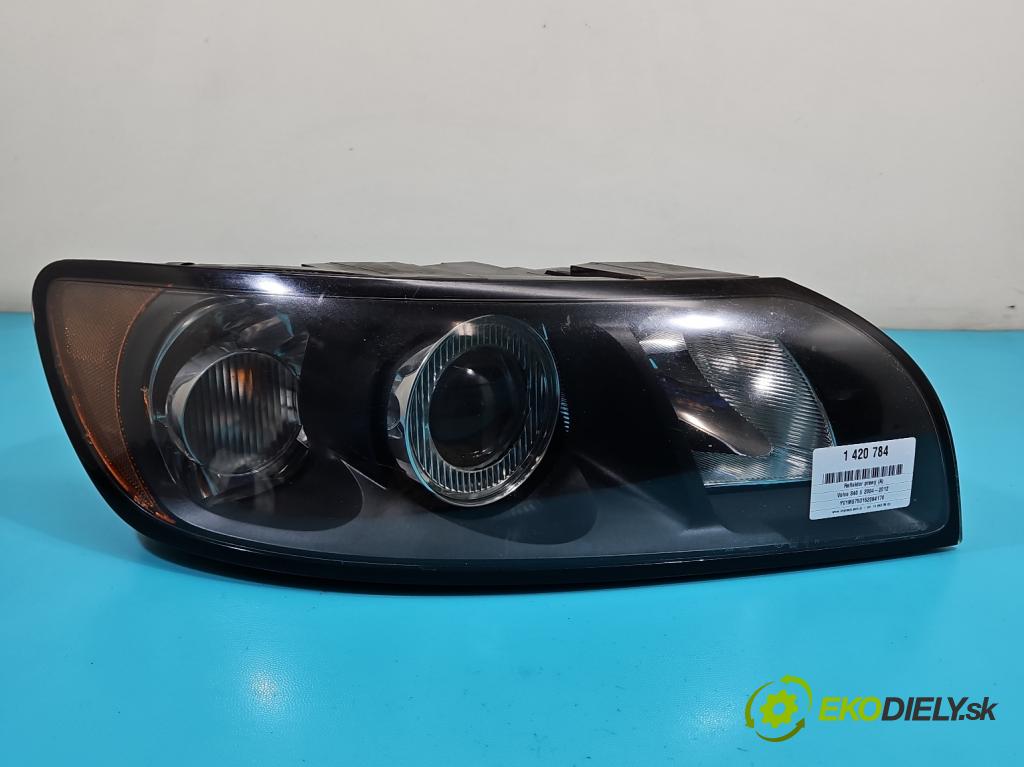 Volvo S40 II 2004-2012 2.0 hdi 136 HP manual 100 kW 1997 cm3 4- Reflektor: pravý 30698880 (Pravé)