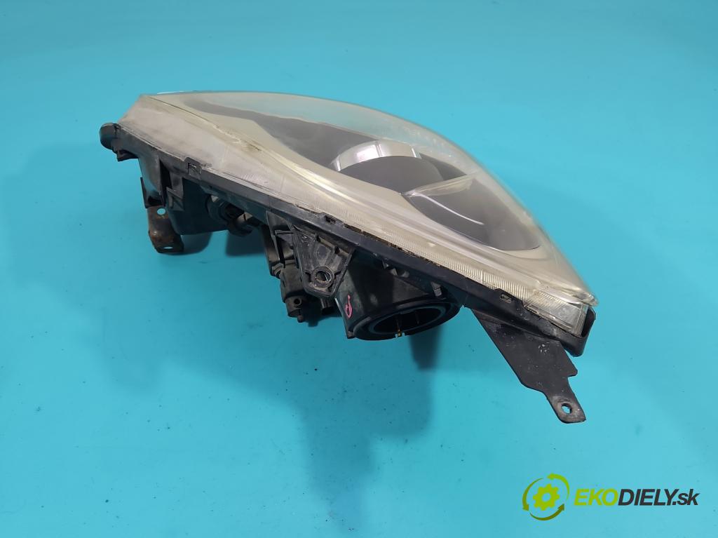 Honda Civic VII 2000-2006 1.6 VTEC 16v 110 HP manual 81 kW 1590 cm3 3- Reflektor: pravý  (Pravé)