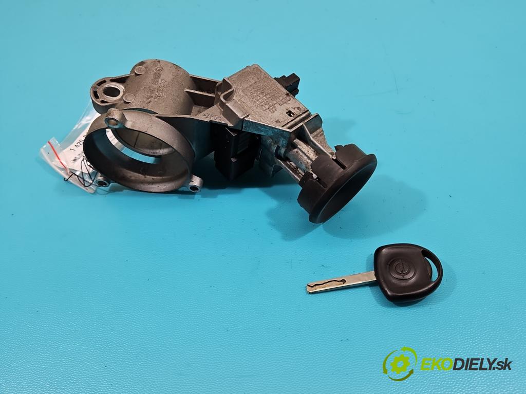 Opel Corsa D 2006-2014 1,3.0 cdti 75 HP manual 55 kW 1248 cm3 3- Spínačka  (Spínacie skrinky a kľúče)