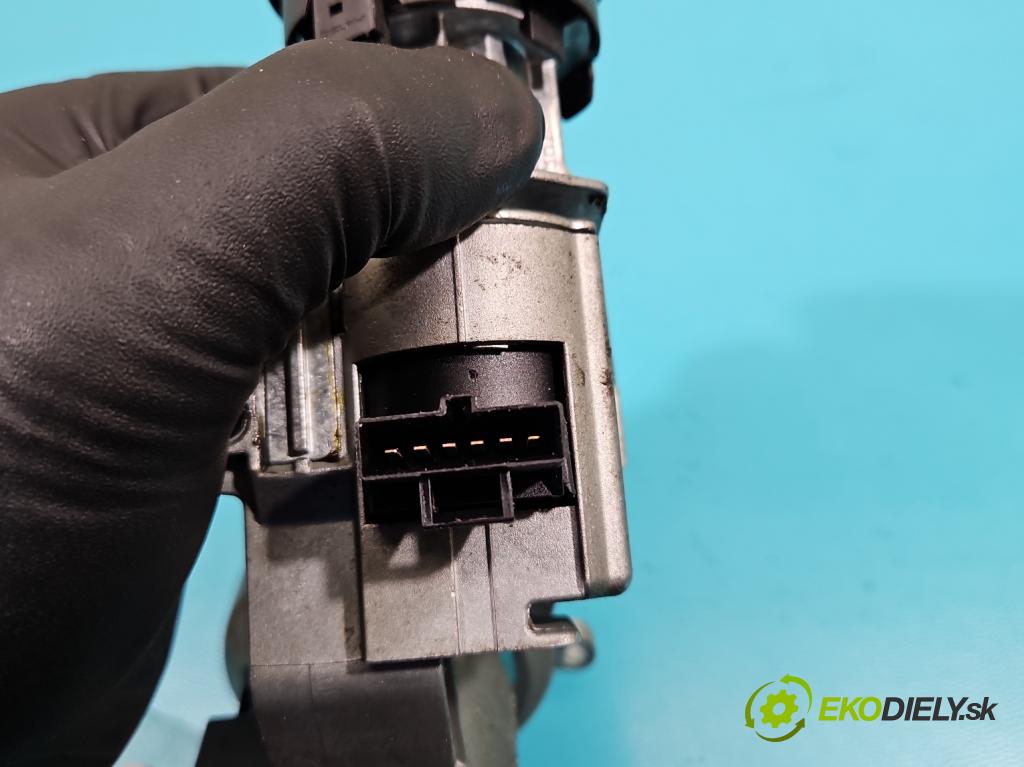 Opel Corsa D 2006-2014 1,3.0 cdti 75 HP manual 55 kW 1248 cm3 3- Spínačka  (Spínacie skrinky a kľúče)