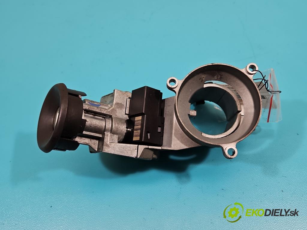 Opel Corsa D 2006-2014 1,3.0 cdti 75 HP manual 55 kW 1248 cm3 3- Spínačka  (Spínacie skrinky a kľúče)