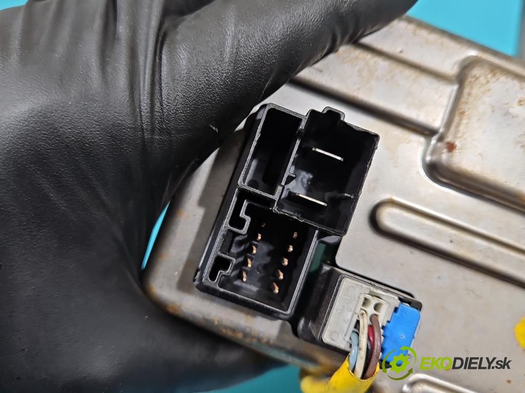 Opel Corsa D 2006-2014 1,3.0 cdti 75 HP manual 55 kW 1248 cm3 3- čerpadlo posilovač 55701300 (Servočerpadlo, pumpa riadenia)