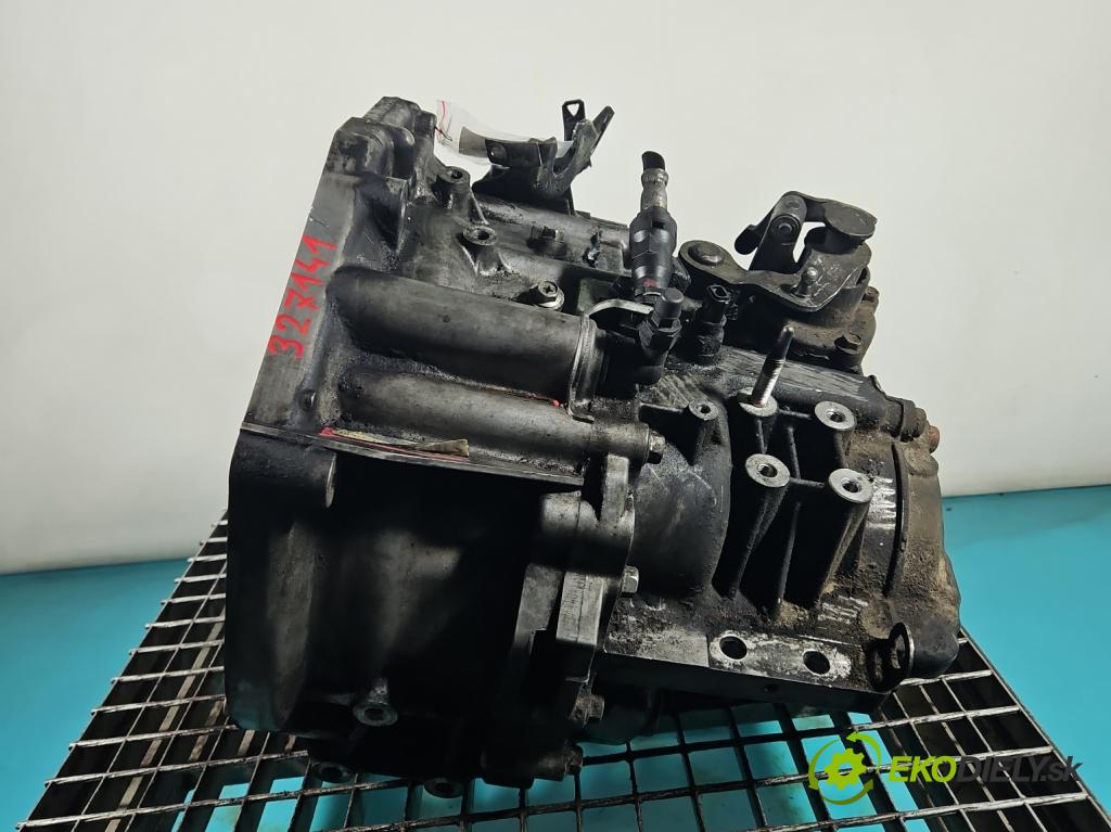 Fiat Sedici 1.9 jtd 120 HP manual 88 kW 1910 cm3 5- prevodovka stupeň,rýchlosť manual