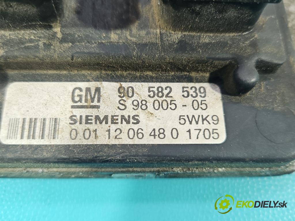 Opel Zafira A 1999-2005 1.8 16V 116 HP manual 85 kW 1796 cm3 5- riadiaca jednotka motora 90582539