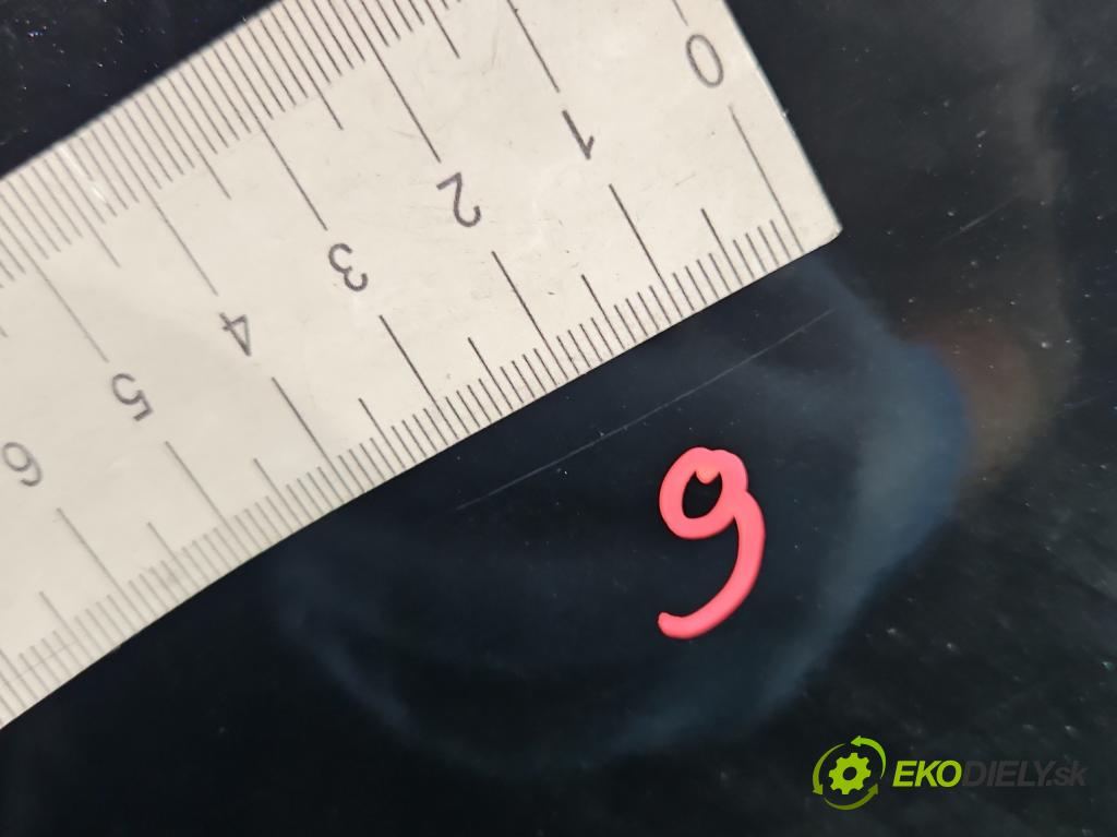 Mazda CX-5 2012-2017 2.2 SKYACTIV: 150 hp manual 110 kW 2191 cm3 5- blatnik přední levý  (Predné ľavé)