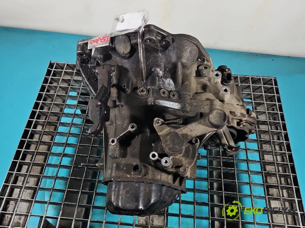Suzuki Ignis 1.5 16v 99 HP manual 73 kW 1490 cm3 5- prevodovka stupeň,rýchlosť manual