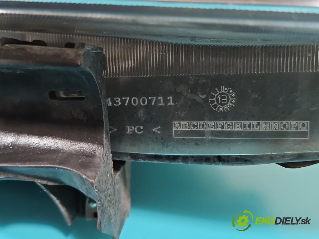 Fiat Bravo II 2007-2014 1.4 T-JET: 120 HP manual 88 kW 1368 cm3 5- Reflektor: pravý 00518778830 (Pravé)