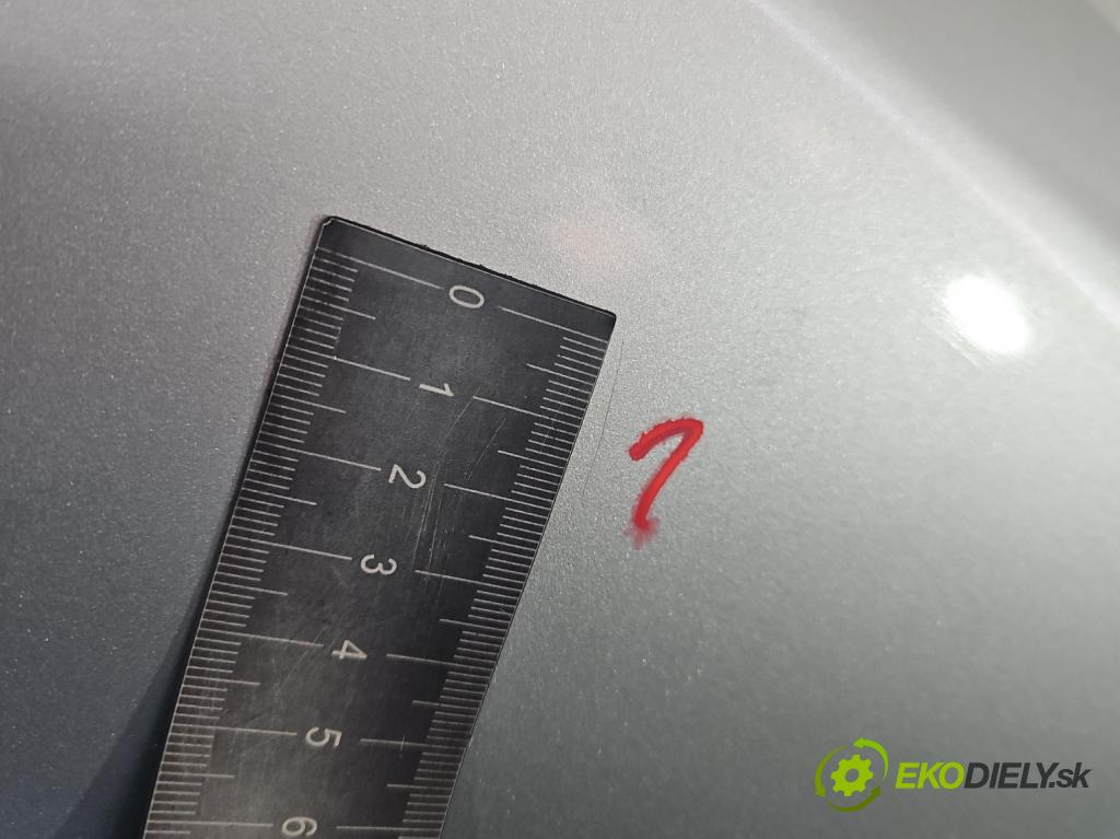 Ford C-Max I 2003-2010 1.8 16V 120 hp manual 88 kW 1798 cm3 5- blatnik přední pravý  (Ostatné)
