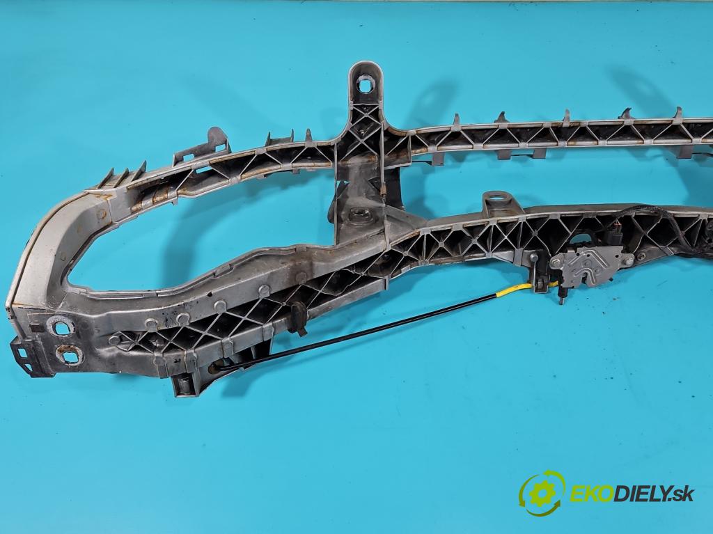 Ford C-Max I 2003-2010 1.8 16V 120 hp manual 88 kW 1798 cm3 5- stěna přední  (Výztuhy přední)