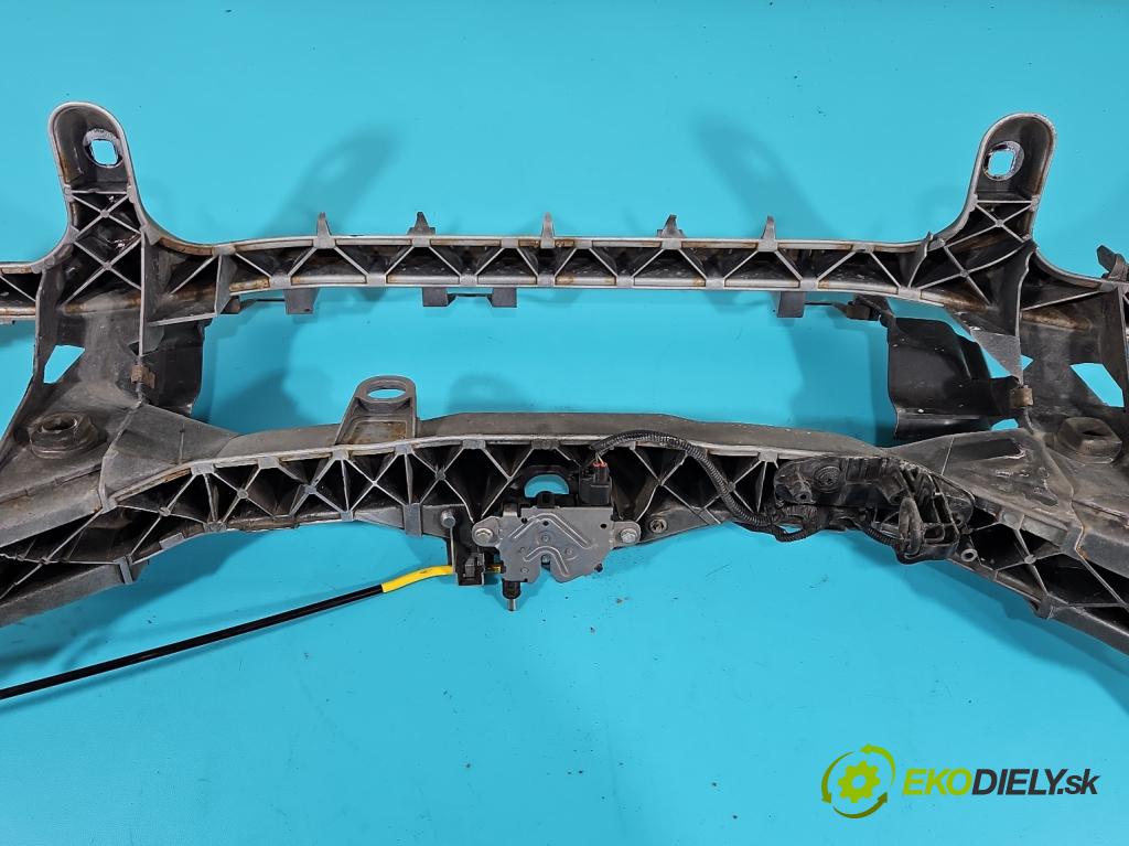 Ford C-Max I 2003-2010 1.8 16V 120 hp manual 88 kW 1798 cm3 5- stěna přední  (Výztuhy přední)