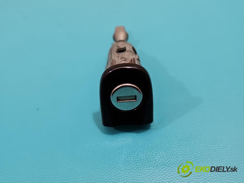 Vw Golf plus 2.0 tdi 110 HP manual 81 kW 1968 cm3 5- Spínačka 1K0905851B (Spínacie skrinky a kľúče)