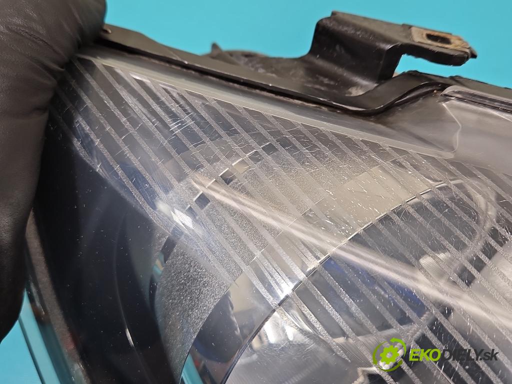 Vw Golf plus 2.0 tdi 110 HP manual 81 kW 1968 cm3 5- Reflektor: pravý  (Pravé)