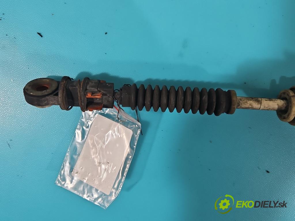 Volvo S40 II 2004-2012 2.0 hdi 136 HP manual 100 kW 1997 cm3 4- Páka: Změny: stupeň,rýchlosť 30735291 (Rýchlostná páka (kulisa))