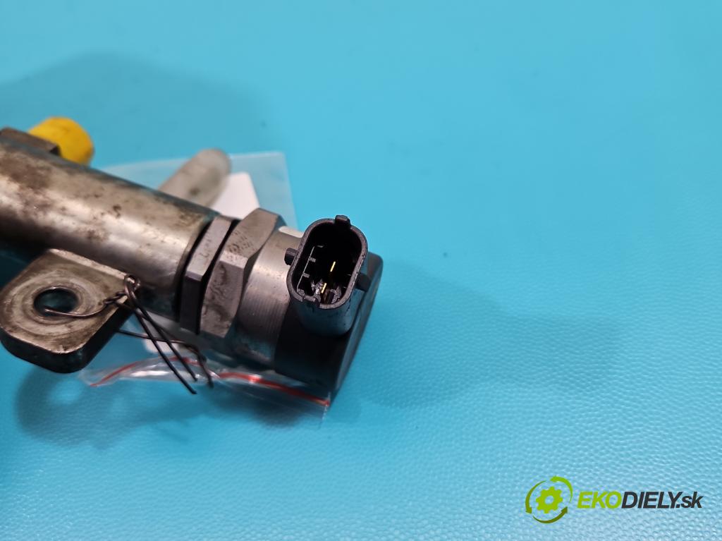 Fiat Sedici 1.9 jtd 120 HP manual 88 kW 1910 cm3 5- lišta vstrekovacia 0445214056 (Vstrekovacia lišta)