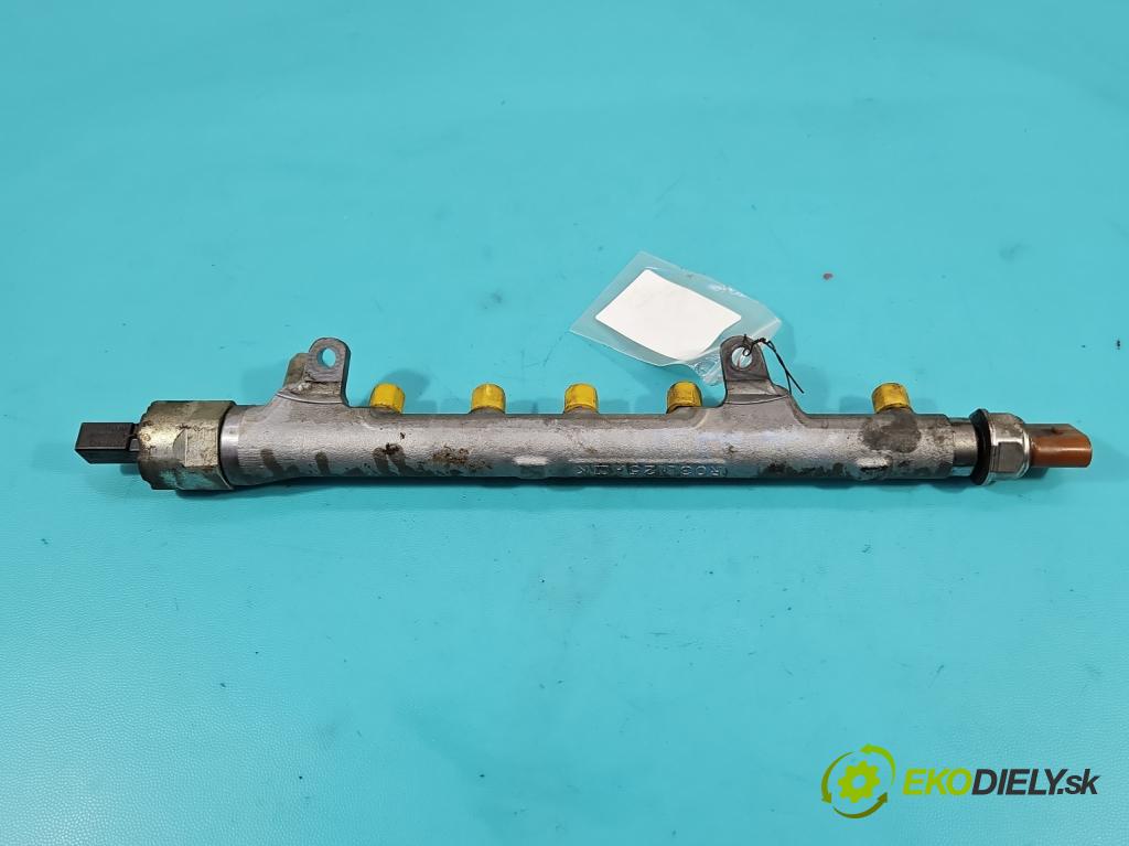Skoda Fabia II 2007-2014 1.6 tdi 75 HP manual 55 kW 1598 cm3 5- lišta vstrekovacia 03L130764A (Vstrekovacie lišty)