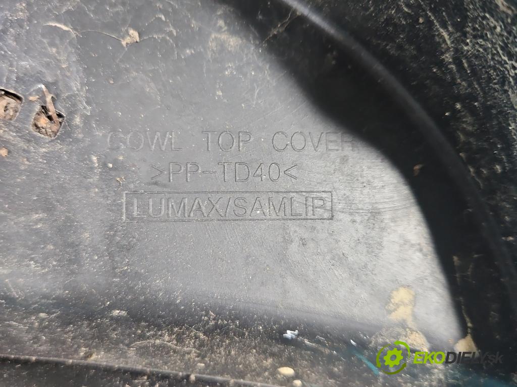 Hyundai I20 I 2008-2014 1.2 16v 78 hp manual 57,2 kW 1248 cm3 5- torpédo 861511J000 (Torpéda)