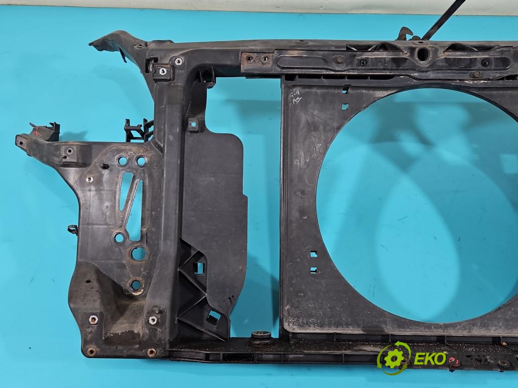 Hyundai I20 I 2008-2014 1.2 16v 78 hp manual 57,2 kW 1248 cm3 5- stěna přední  (Výztuhy přední)