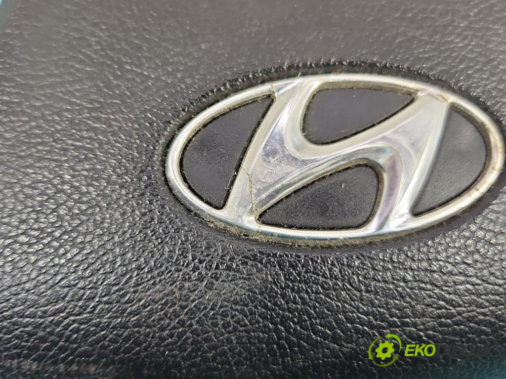 Hyundai I20 I 2008-2014 1.2 16v 78 HP manual 57,2 kW 1248 cm3 5- airbag vzduch: Řidiči: 1J569000109P (Airbagy)