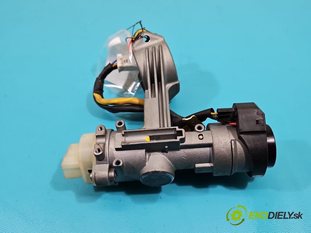 Hyundai Tucson I 2004-2009 2.0 CRDi 16v 140 HP manual 103 kW 1991 cm3 5- Spínačka  (Spínacie skrinky a kľúče)