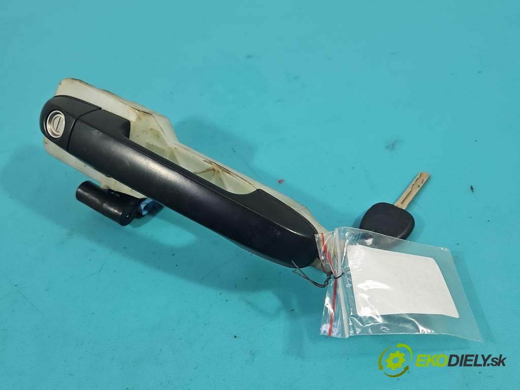 Hyundai I20 I 2008-2014 1.2 16v 78 HP manual 57,2 kW 1248 cm3 5- rukoväť predné ľavé mimo:  (Vonkajšie predné ľavé)