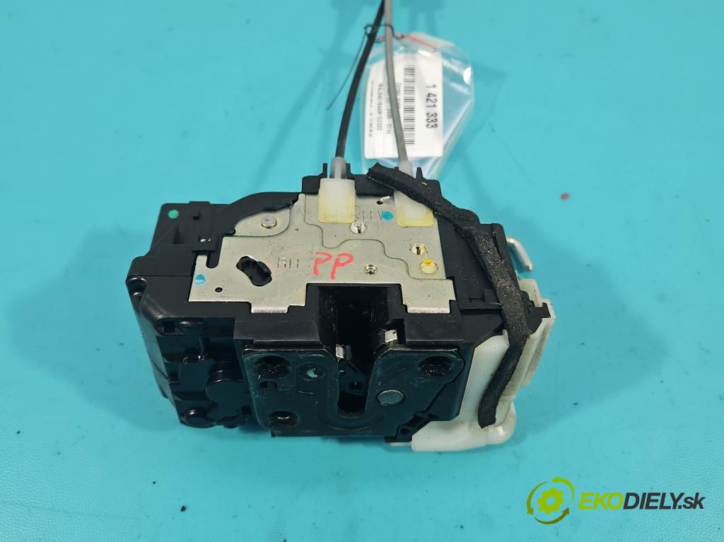 Hyundai I20 I 2008-2014 1.2 16v 78 HP manual 57.2 kW 1248 cm3 5- zámok predné pravý