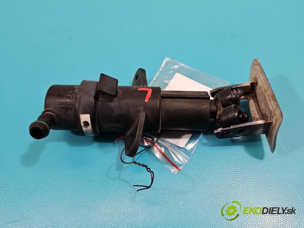 Bmw X3 E83 2003-2010 2.0d 150 HP manual 110 kW 1995 cm3 5- ostrekovač reflektor: ľavý  (Motorček ostrekovačov)