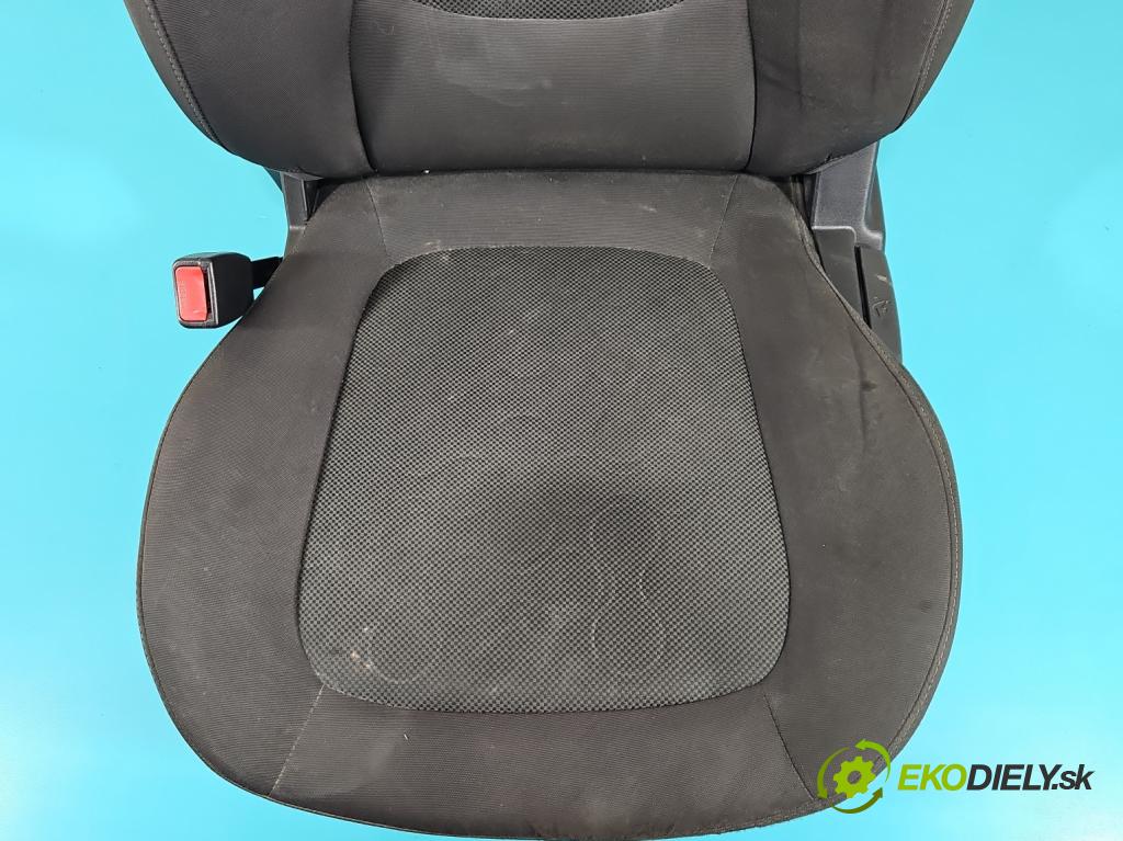 Hyundai I20 I 2008-2014 1.2 16v 78 HP manual 57,2 kW 1248 cm3 5- Sedačka ľavý  (Sedačky, sedadlá)