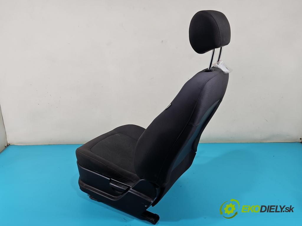 Hyundai I20 I 2008-2014 1.2 16v 78 HP manual 57,2 kW 1248 cm3 5- Sedačka ľavý  (Sedačky, sedadlá)