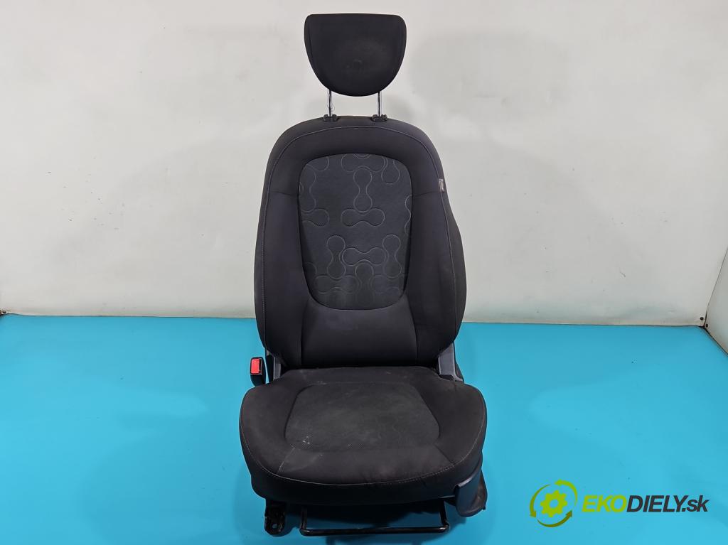 Hyundai I20 I 2008-2014 1.2 16v 78 HP manual 57,2 kW 1248 cm3 5- Sedačka ľavý  (Sedačky, sedadlá)
