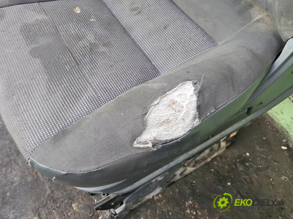 Peugeot Boxer II 2006-2018 2.2 hdi 120 HP manual 88 kW 2198 cm3 5- Sedačka ľavý  (Sedačky, sedadlá)