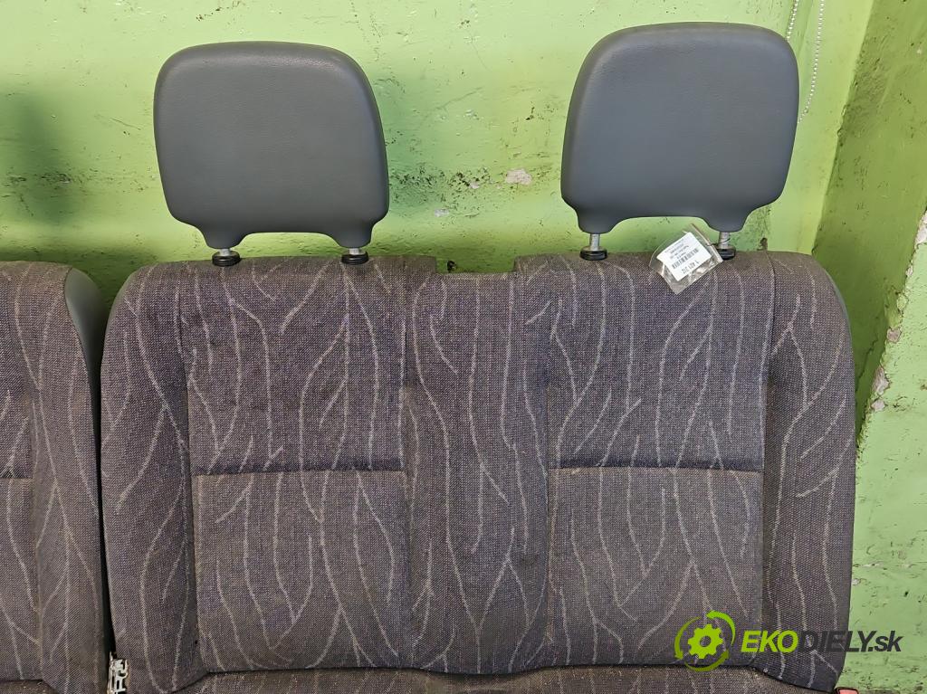 Peugeot Boxer II 2006-2018 2.2 hdi 120 HP manual 88 kW 2198 cm3 5- Pohovka: zadné  (Sedačky, sedadlá)