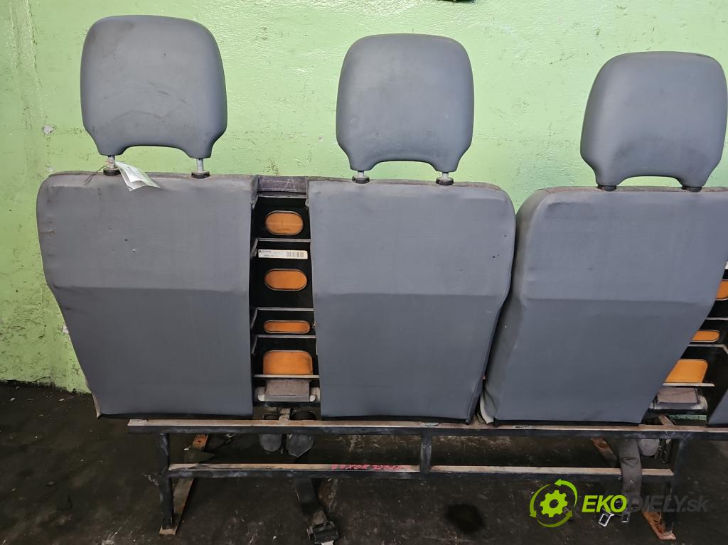 Peugeot Boxer II 2006-2018 2.2 hdi 120 HP manual 88 kW 2198 cm3 5- Pohovka: zadné  (Sedačky, sedadlá)