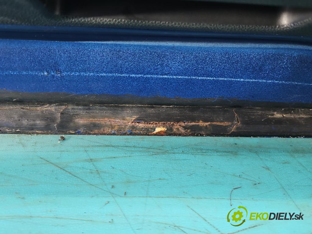 Opel Zafira B 2005-2014 2.2 16V 150 hp manual 110 kW 2198 cm3 5- zadní kufrové dveře  (Zadní kapoty)