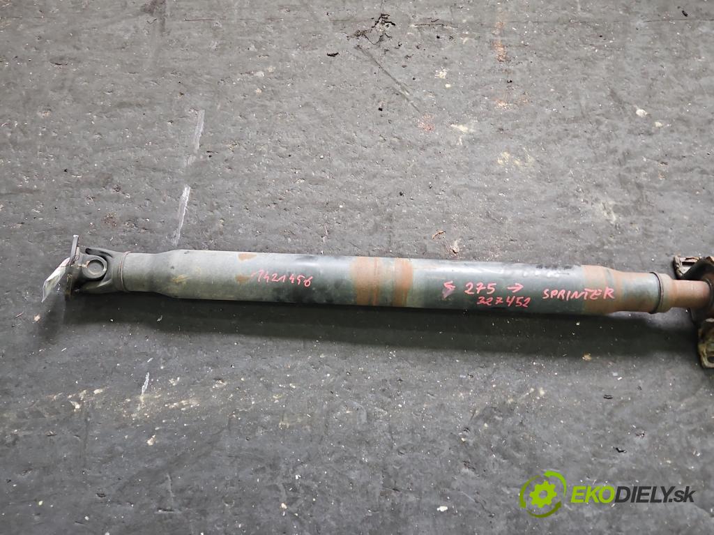 Mercedes Sprinter I 1995-2006 2,2.0 CDI 129 HP manual 95 kW 2148 cm3 5- Hřídel: zadné  (Kardaňový hriadeľ)