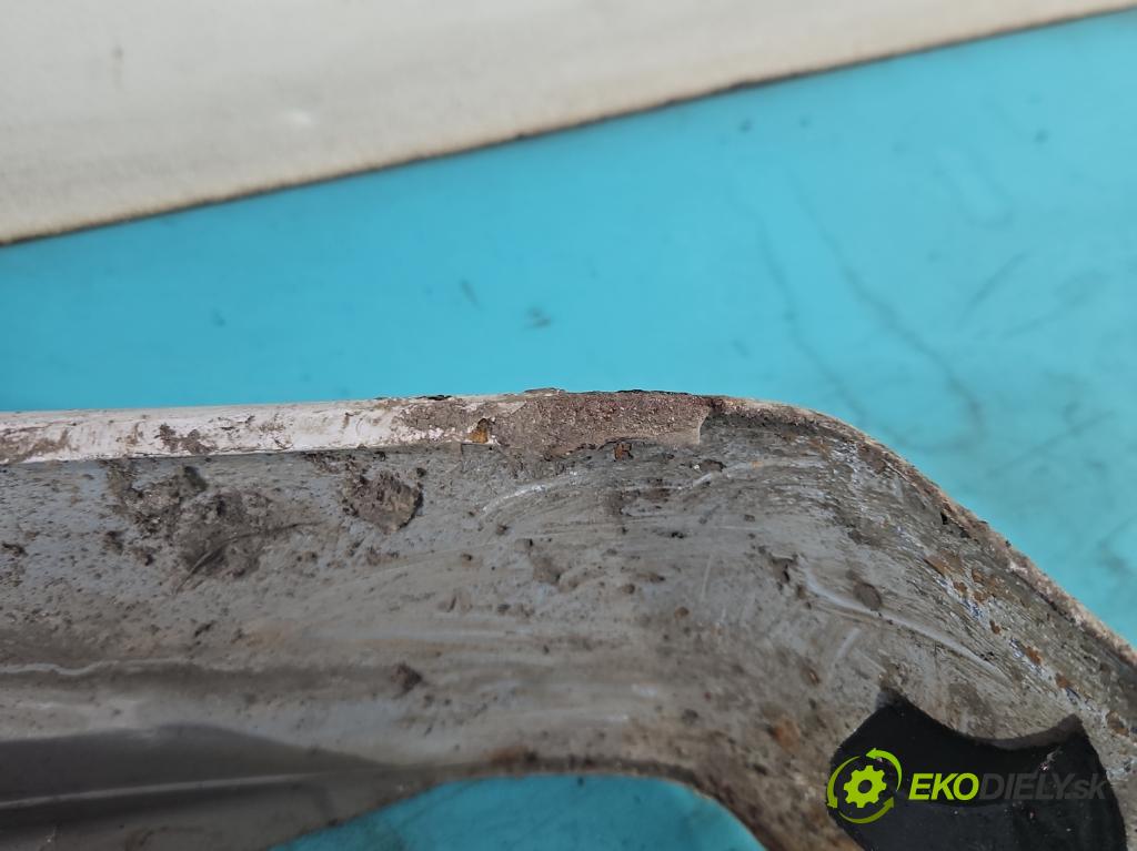 Hyundai I30 I 2007-2012 1.4 16v (G4FA) 109 hp manual 80,2 kW 1396 cm3 5- blatnik přední levý  (Predné ľavé)