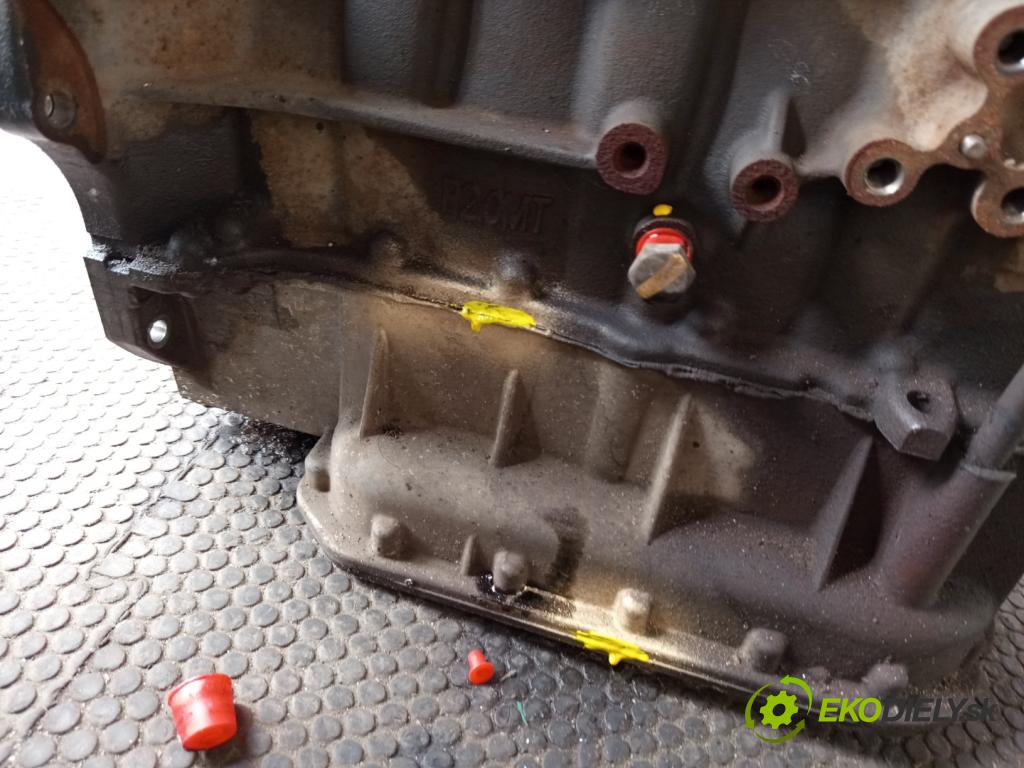 Hyundai Ix35 2.0 CRDI D4HA: 136 HP manual 100 kW 1995 cm3 5- motor diesla D4HA