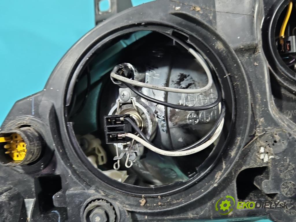 Peugeot Boxer II 2006-2018 2.2 hdi 120 HP manual 88 kW 2198 cm3 5- Reflektor: pravý (Pravé)