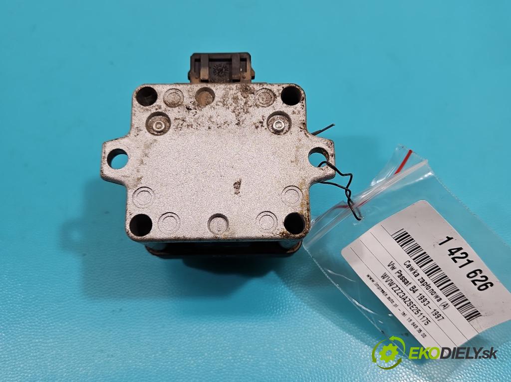 Vw Passat B4 1993-1997 1.6 8V 101 HP manual 74 kW 1595 cm3 5- cievka zapaľovacia  (Zapaľovacie cievky, moduly)