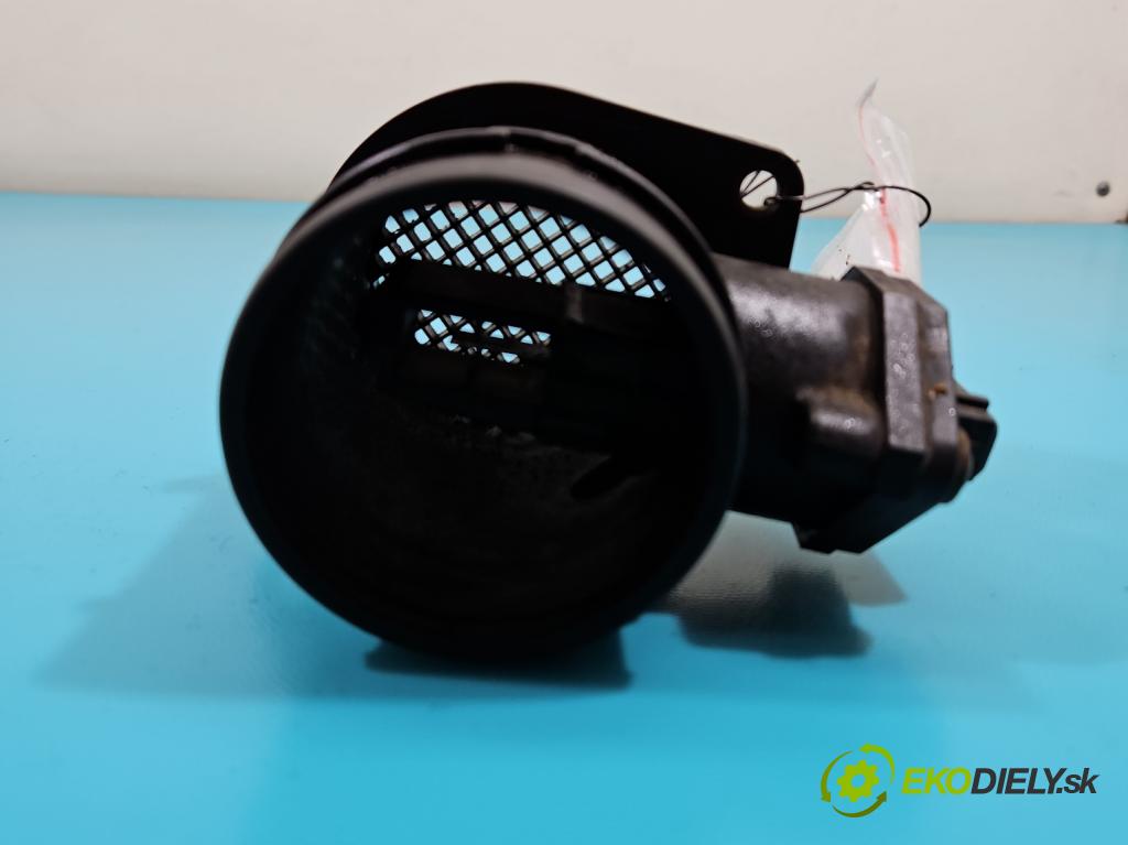 Vw Passat B4 1993-1997 1.6 8V 101 HP manual 74 kW 1595 cm3 5- průtokoměr: 0280217103 (Váhy vzduchu)